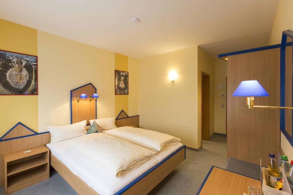 Globotel Hotel غاربسن المظهر الخارجي الصورة